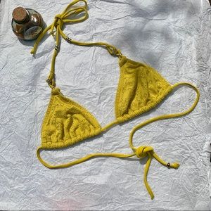 🌸H&M Lime Green Bikini Top🌸